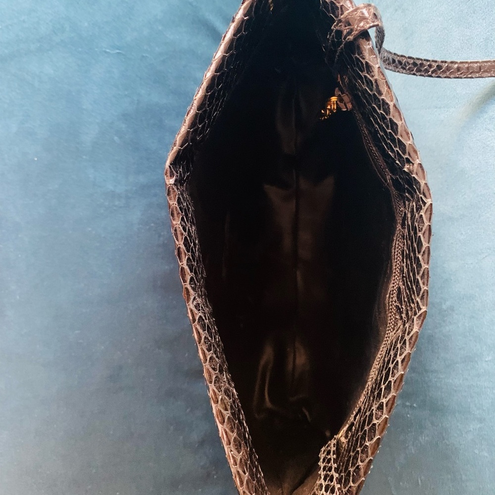 Black Python Purse, Real Python And In Mint Condi… - image 4